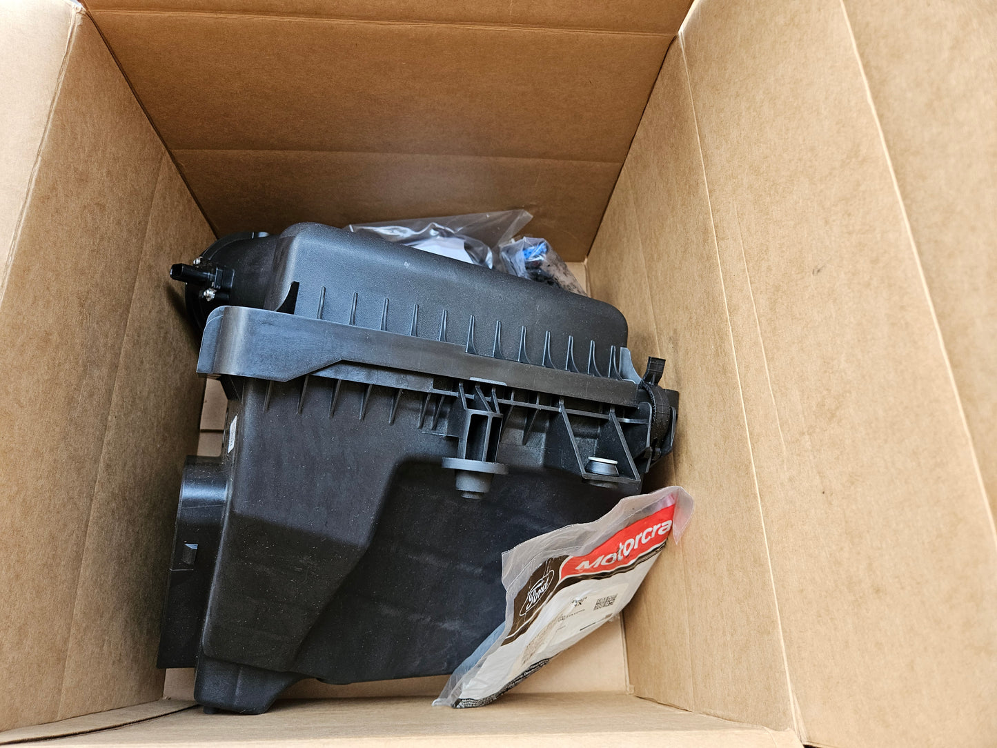 M-6017-M50BAA Ford Performance Control Pack Gen 3 Coyote 2021+ 10r80