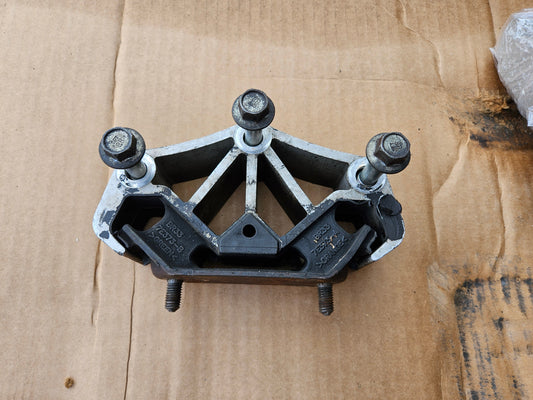 6R80/10R80 OEM Transmission Mount with Bolts *USED*