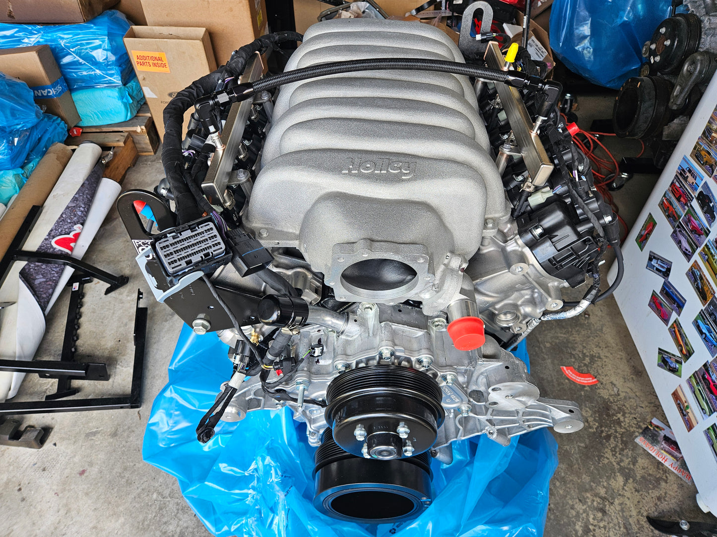 Godzilla AN Fuel Crossover Line for Stock Rails