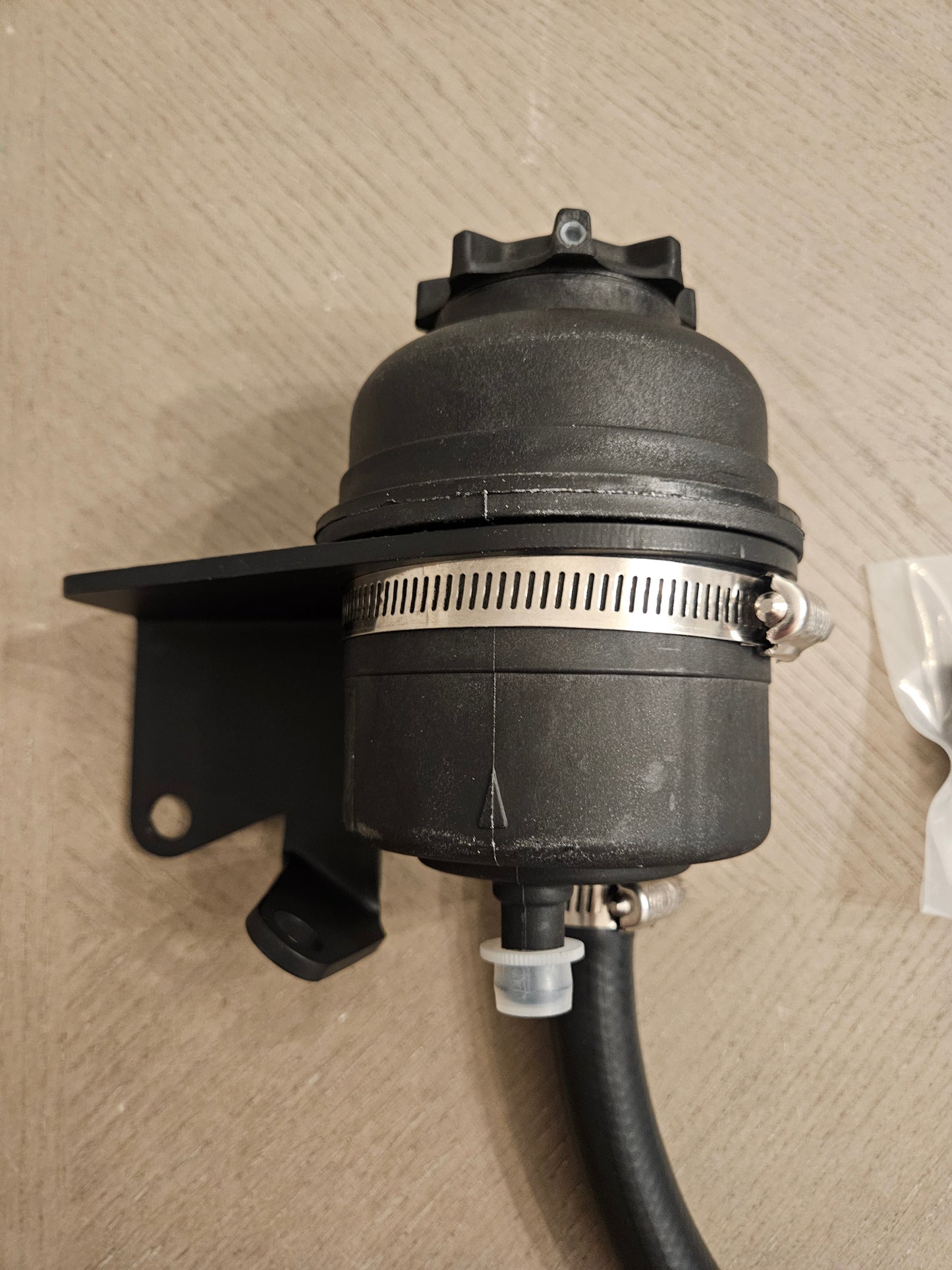 Godzilla Power Steering Reservoir, Bracket, Low Pressure Hose, and High Pressure -6 AN Port Fitting