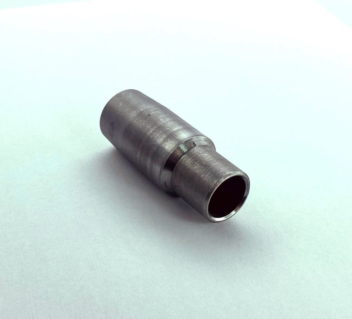 Tube End Adapter Weld Bung Long 5/8-18 Right Hand for 1" x .095" Tubing