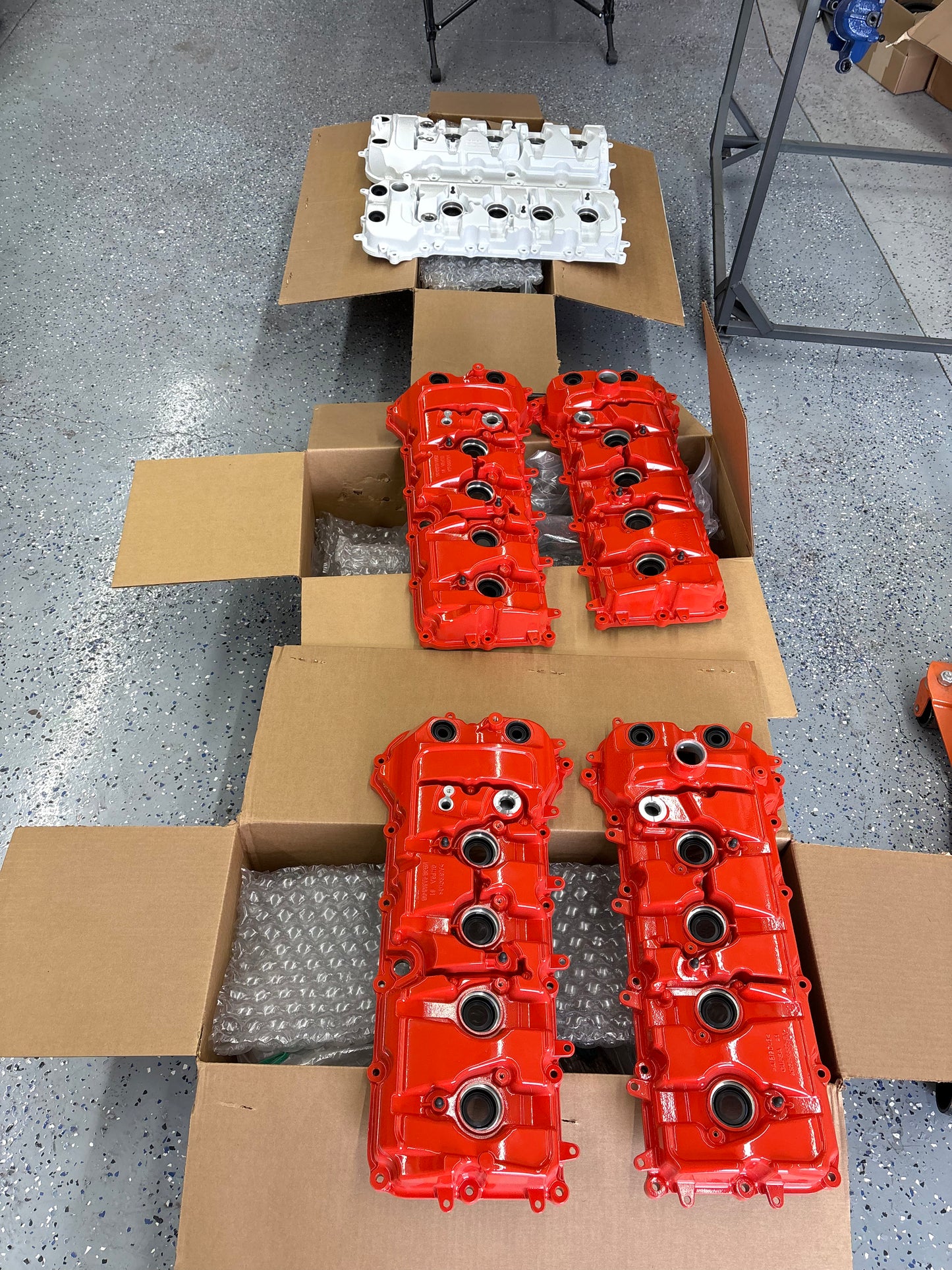 Predator/Coyote Powder Coated Valve Covers